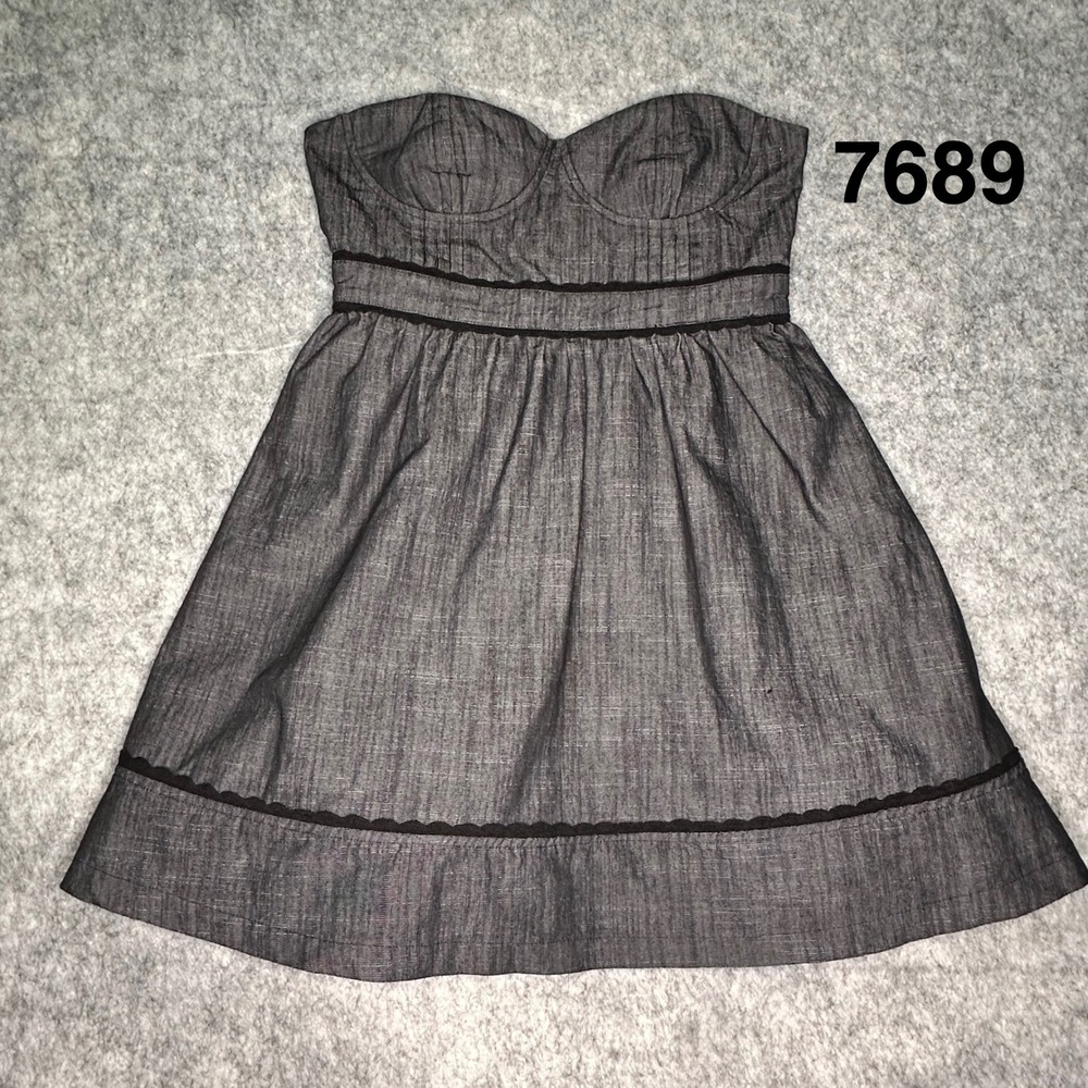 XXI Forever 21 Grey Strapless Sweetheart Ric Rac Trim Fit Flare Mini Dress M